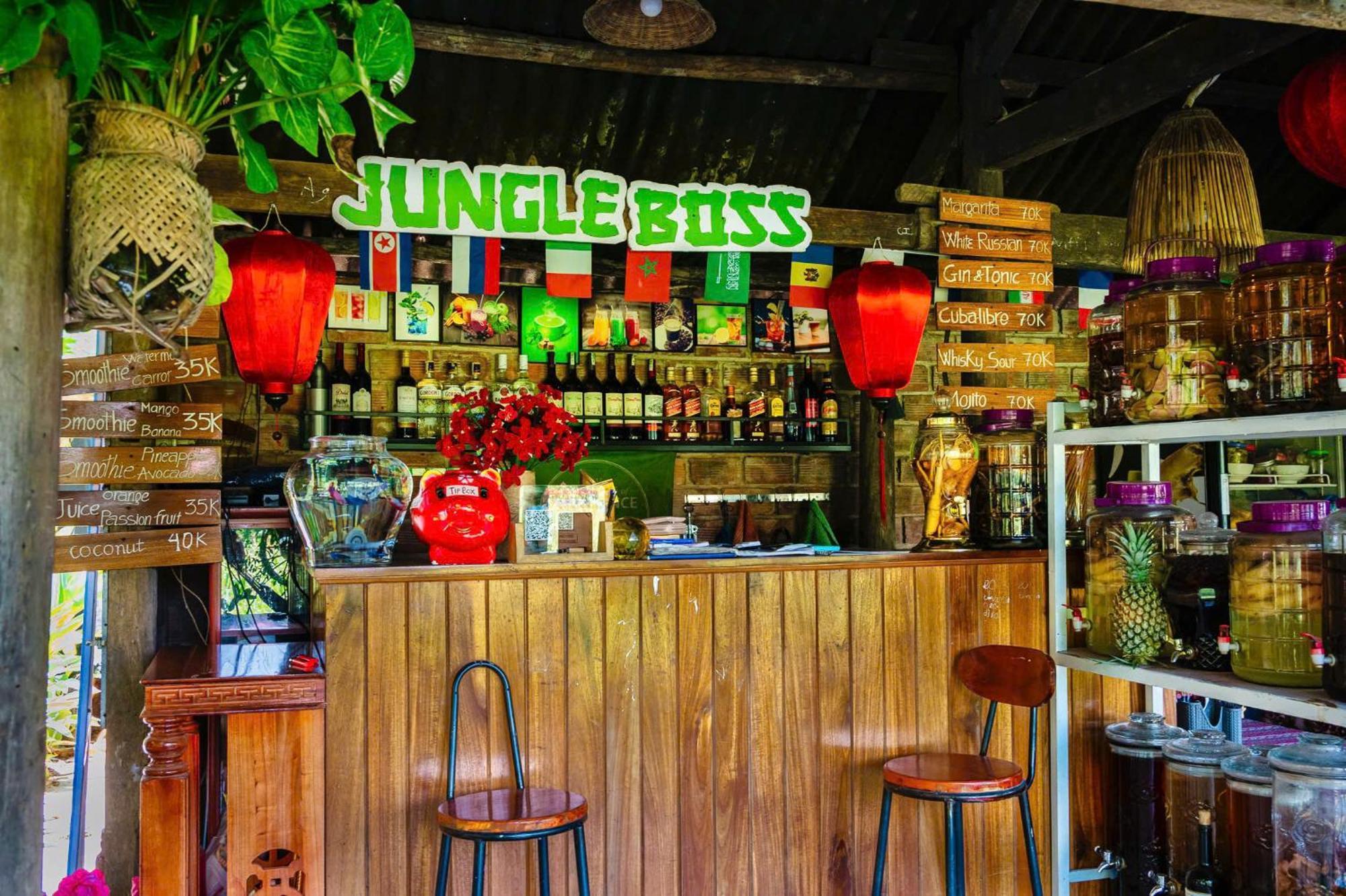 Jungle Boss Homestay Phong Nha Eksteriør billede